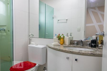 Apartamento à venda com 114m², 3 quartos e 2 vagas Apartamento à venda com 114m², 3 quartos e 2 vagasBanheiro da Suíte 1