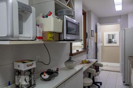 Apartamento à venda com 114m², 3 quartos e 2 vagas Apartamento à venda com 114m², 3 quartos e 2 vagasCozinha