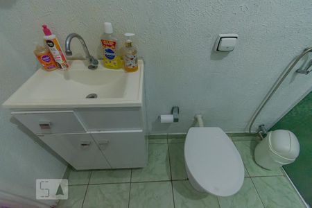 Casa à venda com 182m², 4 quartos e 3 vagas Casa à venda com 182m², 4 quartos e 3 vagasBanheiro