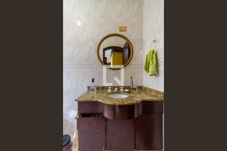 Casa à venda com 360m², 3 quartos e 6 vagasBanheiro suíte 2