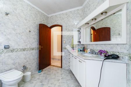 Casa à venda com 360m², 3 quartos e 6 vagasBanheiro suíte 1