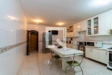 Casa à venda com 360m², 3 quartos e 6 vagasCozinha 