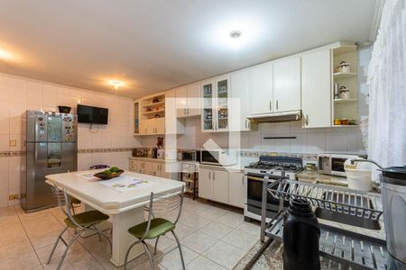 Casa à venda com 360m², 3 quartos e 6 vagasCozinha 