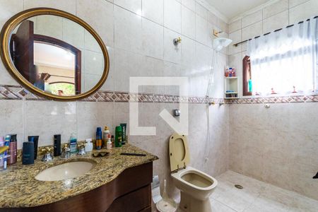 Casa à venda com 360m², 3 quartos e 6 vagasBanheiro suíte 3