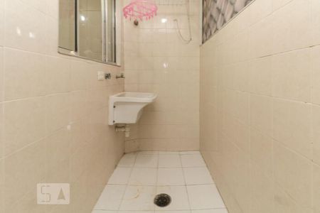 Apartamento para alugar com 65m², 2 quartos e 1 vagaÁrea de serviço