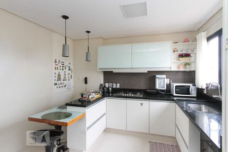 Apartamento à venda com 118m², 3 quartos e 3 vagasCozinha