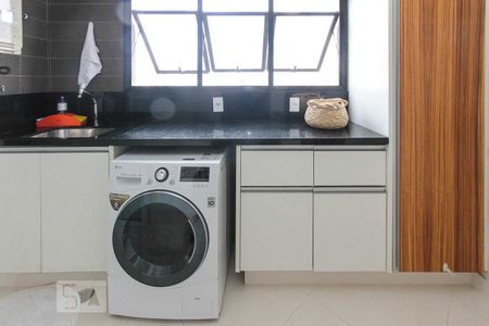 Apartamento à venda com 118m², 3 quartos e 3 vagasÁrea de Serviço