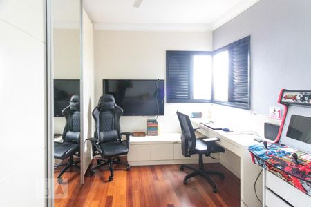 Apartamento à venda com 118m², 3 quartos e 3 vagasQuarto