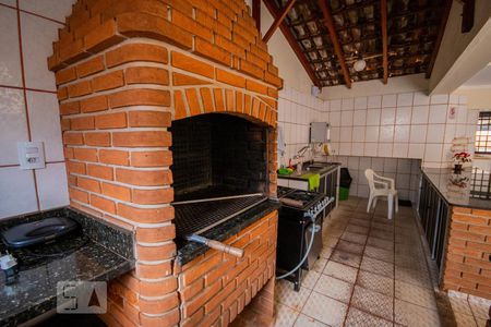 Apartamento para alugar com 90m², 2 quartos e 2 vagasÁrea comum - Salão de festas