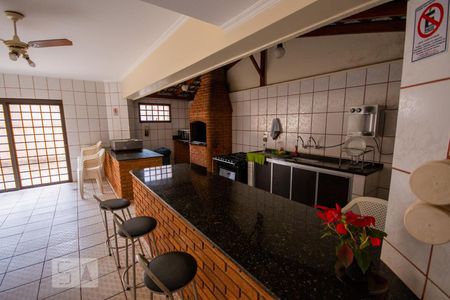 Apartamento para alugar com 90m², 2 quartos e 2 vagasÁrea comum - Salão de festas