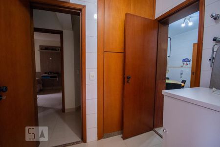 Apartamento para alugar com 90m², 2 quartos e 2 vagasDespensa
