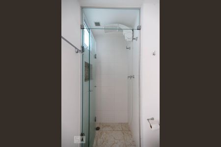 Apartamento à venda com 43m², 2 quartos e 2 vagasBanheiro