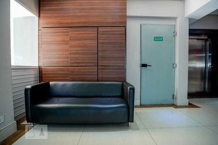 Apartamento à venda com 43m², 2 quartos e 2 vagasÁrea Comum - Hall Entrada