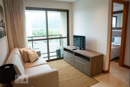 Sala de apartamento à venda com 1 quarto, 35m² em Jacarepaguá, Rio de Janeiro
