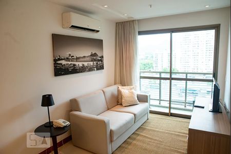 Sala de apartamento à venda com 1 quarto, 35m² em Jacarepaguá, Rio de Janeiro