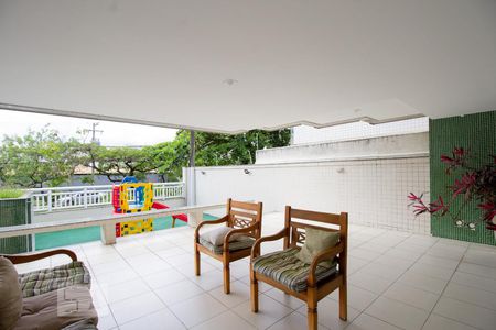 Apartamento à venda com 108m², 3 quartos e 3 vagasÁrea Comum 