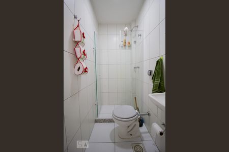 Apartamento à venda com 108m², 3 quartos e 3 vagasBanheiro de Serviço