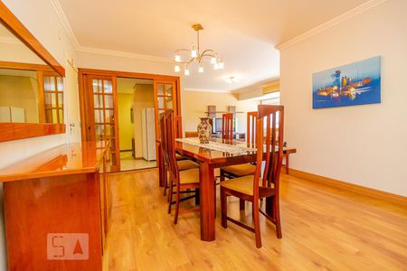 Apartamento à venda com 150m², 3 quartos e sem vaga Apartamento à venda com 150m², 3 quartos e sem vagaSala