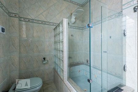 Casa à venda com 250m², 3 quartos e 4 vagas Casa à venda com 250m², 3 quartos e 4 vagasBanheiro Social 2