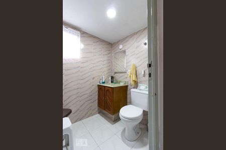 Apartamento à venda com 60m², 3 quartos e sem vagaBanheiro