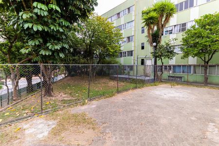 Apartamento à venda com 60m², 3 quartos e sem vagaÁrea comum