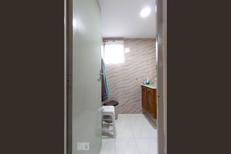 Apartamento à venda com 60m², 3 quartos e sem vagaBanheiro