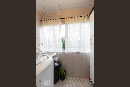 Apartamento à venda com 60m², 3 quartos e sem vagaÁrea de serviço