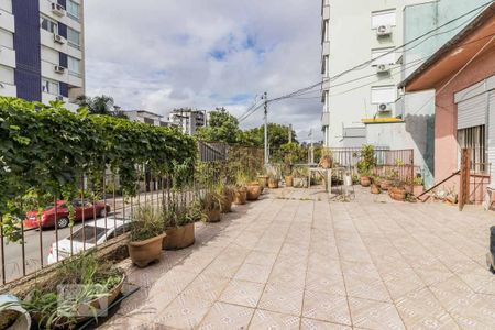 Casa à venda com 200m², 4 quartos e 2 vagasTerraço