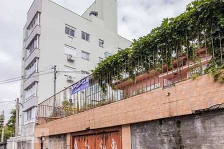 Casa à venda com 200m², 4 quartos e 2 vagasFachada