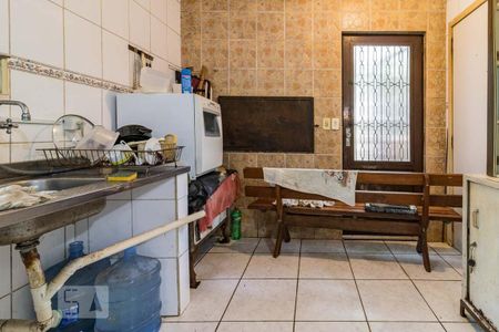 Casa à venda com 200m², 4 quartos e 2 vagasCozinha