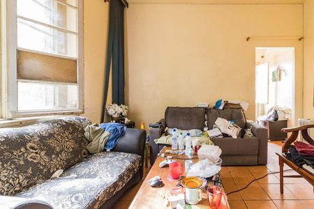 Casa à venda com 200m², 4 quartos e 2 vagasSala