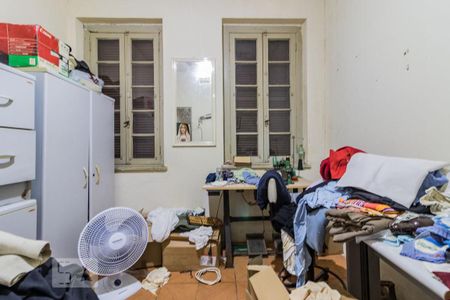 Casa à venda com 200m², 4 quartos e 2 vagasDormitório3