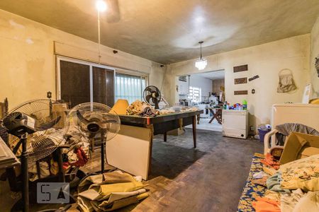 Casa à venda com 200m², 4 quartos e 2 vagassala2