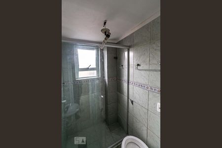 Banheiro de apartamento à venda com 1 quarto, 43m² em Partenon, Porto Alegre