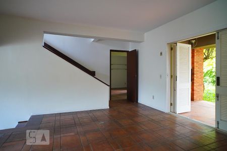 Sala de casa à venda com 4 quartos, 238m² em Bela Vista, Porto Alegre