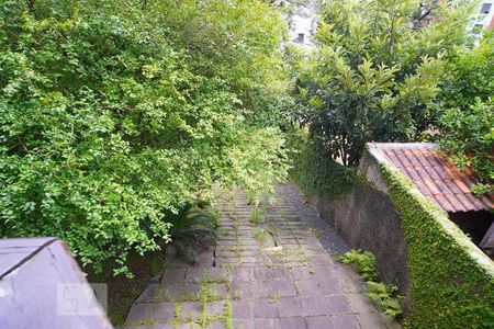 Sala - Vista Pátio fundos de casa à venda com 4 quartos, 238m² em Bela Vista, Porto Alegre