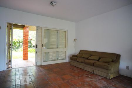 Sala de casa à venda com 4 quartos, 238m² em Bela Vista, Porto Alegre