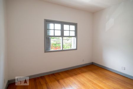 Casa à venda com 160m², 3 quartos e 8 vagasQuarto 1