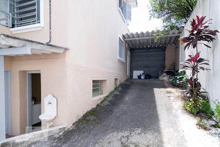 Casa à venda com 160m², 3 quartos e 8 vagasGaragem