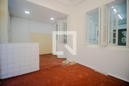 Casa à venda com 200m², 3 quartos e sem vagaÁrea de Serviço
