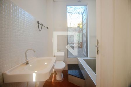 Casa à venda com 200m², 3 quartos e sem vagaBanheiro Social