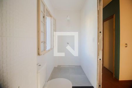 Casa à venda com 200m², 3 quartos e sem vagaBanheiro da Suíte