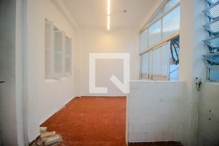 Casa à venda com 200m², 3 quartos e sem vagaÁrea de Serviço