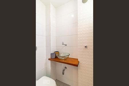 Apartamento à venda com 87m², 2 quartos e 1 vagaBanheiro de Serviço