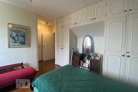 Apartamento para alugar com 290m², 4 quartos e 3 vagas Apartamento para alugar com 290m², 4 quartos e 3 vagasSuíte 2