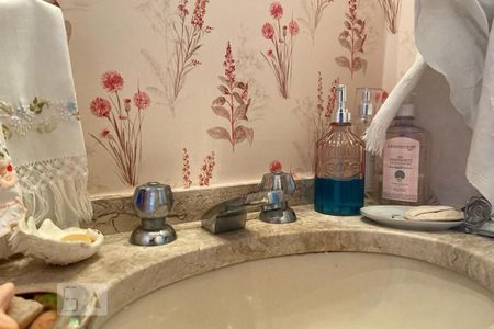 Apartamento para alugar com 290m², 4 quartos e 3 vagas Apartamento para alugar com 290m², 4 quartos e 3 vagasBanheiro - Torneira