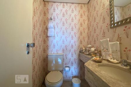 Apartamento para alugar com 290m², 4 quartos e 3 vagas Apartamento para alugar com 290m², 4 quartos e 3 vagasLavabo