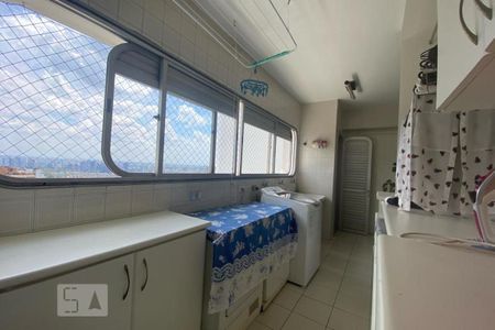 Apartamento para alugar com 290m², 4 quartos e 3 vagas Apartamento para alugar com 290m², 4 quartos e 3 vagasÁrea de Serviço