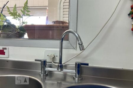 Apartamento para alugar com 290m², 4 quartos e 3 vagas Apartamento para alugar com 290m², 4 quartos e 3 vagasCozinha - Torneira