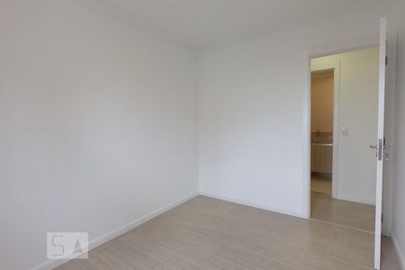 Quarto de apartamento para alugar com 2 quartos, 65m² em Chácara Agrindus, Taboão da Serra